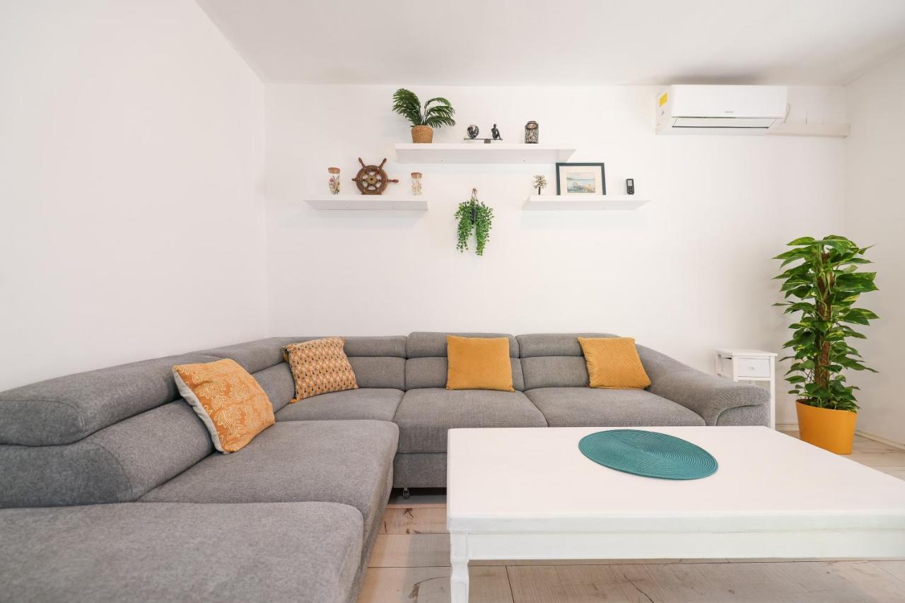 Vacation House Jakov * Zadar
